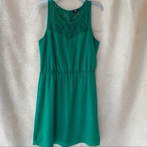 Size Large-Lace Green Dress